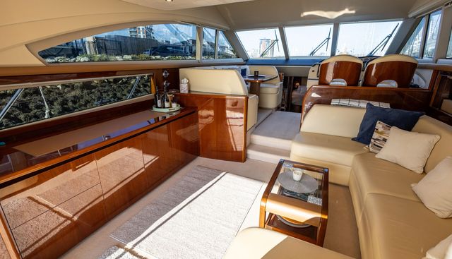 Escape of Ipswich yacht for sale 19