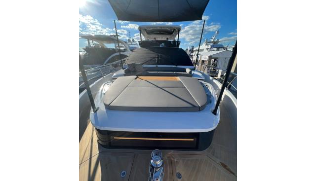 Pearl 72 yacht for sale 17