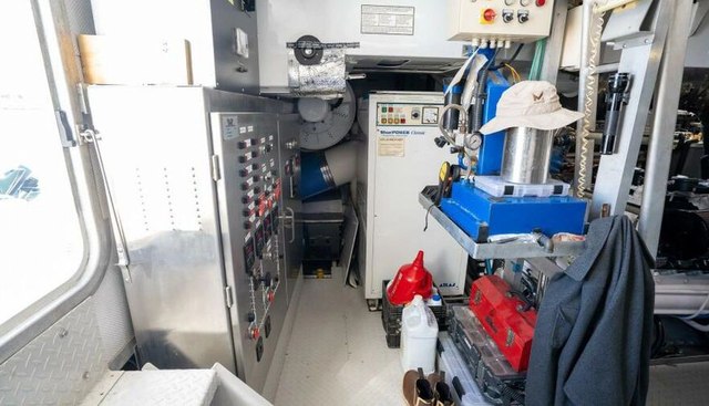 noname yacht for sale 72