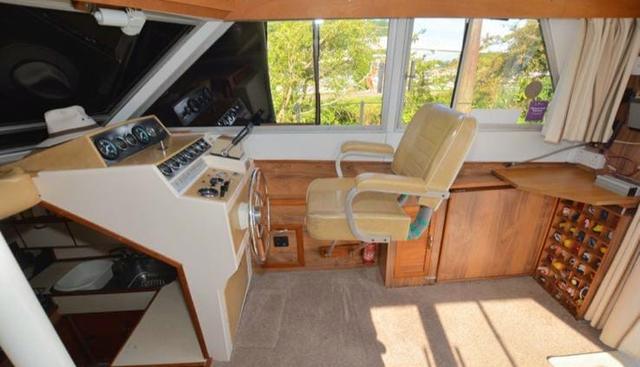 noname yacht for sale 33