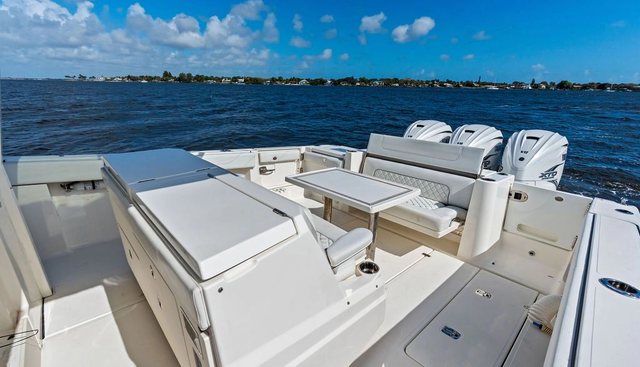 noname yacht for sale 25