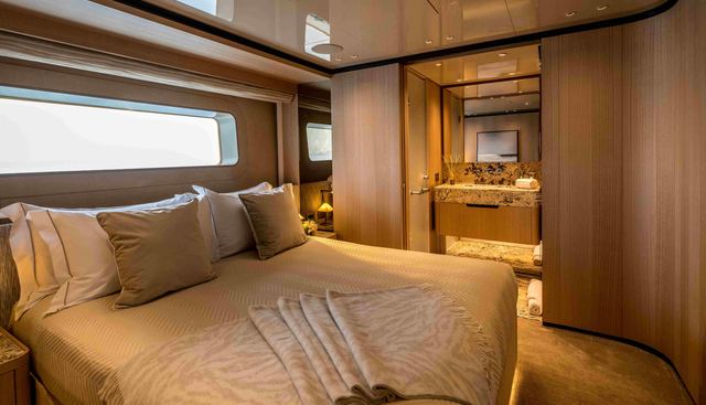 UNIQUE S yacht for sale 8