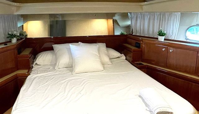 F620 yacht for sale 3