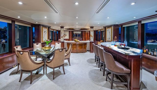 STARSHIP yacht for sale 18