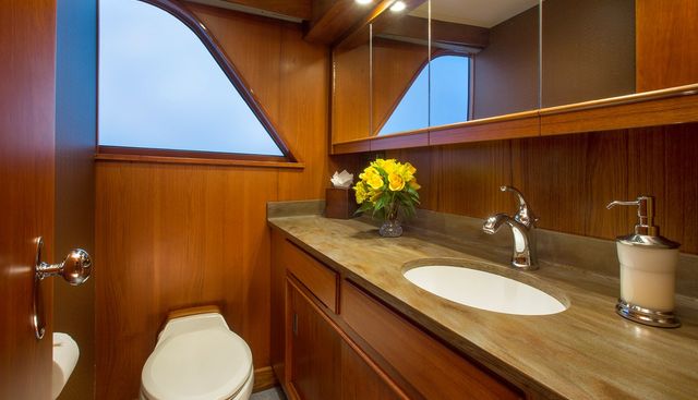 Stoneface yacht for sale 14