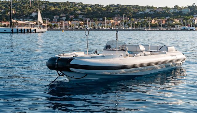 Db9 yacht for sale 42