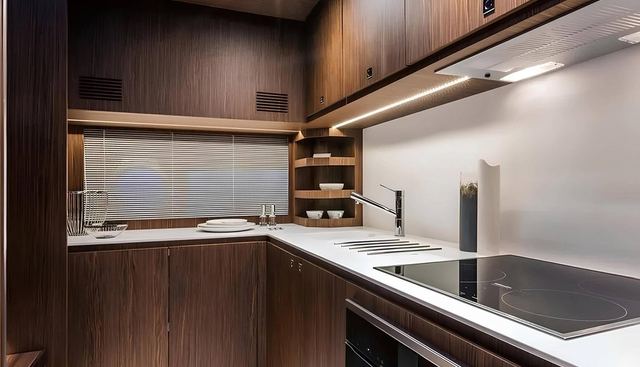 ANTIOXIDANT yacht for sale 19