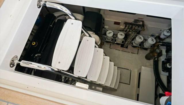 MISS SIP yacht for sale 60