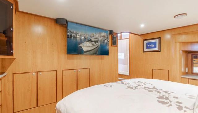 Tribeless yacht for sale 23