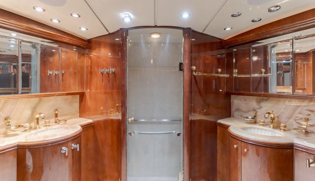 Active Octo yacht for sale 39