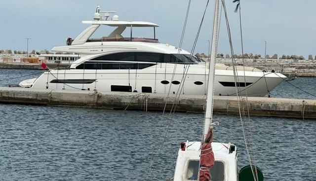 VISTA III yacht for sale 4