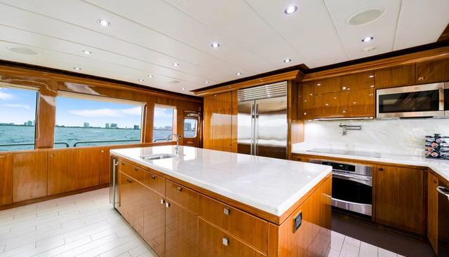 MESMERIZE yacht for sale 25