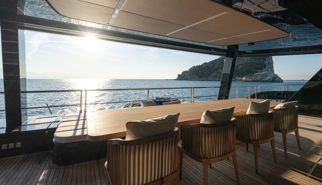 PETITE BELLE yacht for sale 4