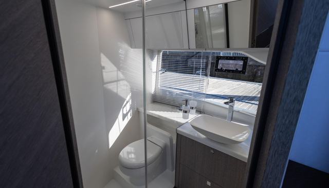 GN440FLY-016 yacht for sale 158