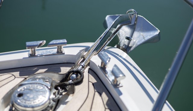 Capricho yacht for sale 14