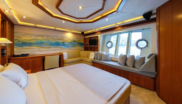 DAYDREAM2 yacht for sale 10