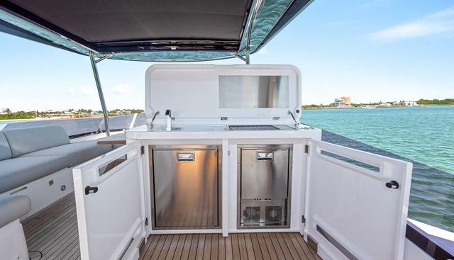 noname yacht for sale 13