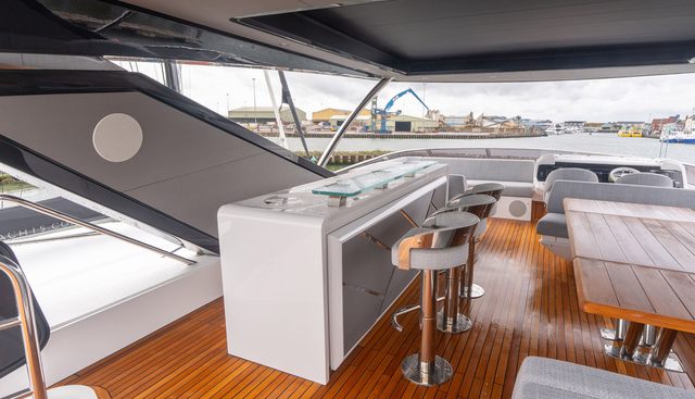 5322488 yacht for sale 10