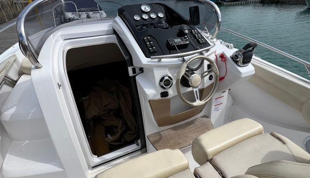 noname yacht for sale 4