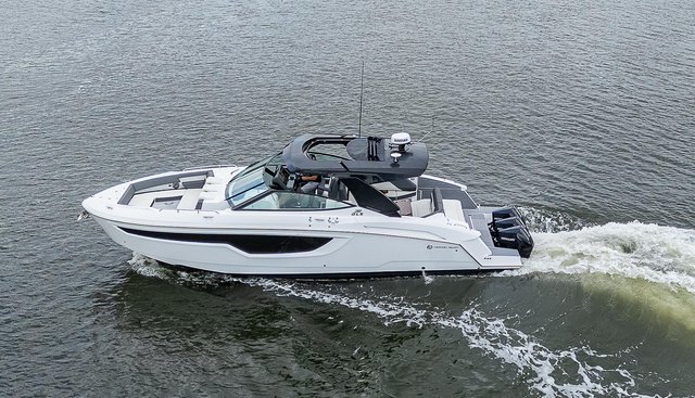 LICENSE TO CHILL yacht for sale 5