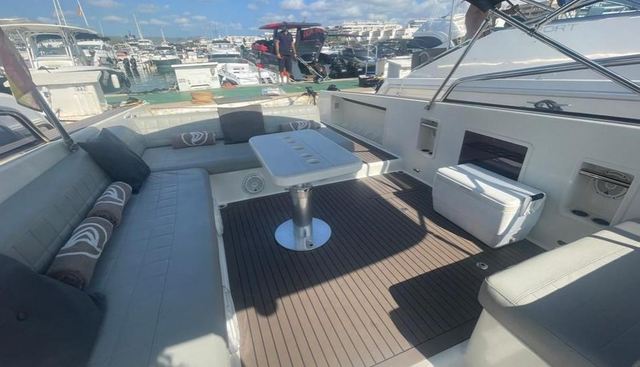 Smart Ass yacht for sale 8