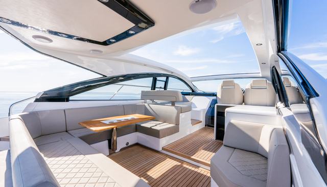 Fairline Targa 45 - Open yacht for sale 3