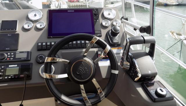 PEGGY G yacht for sale 14