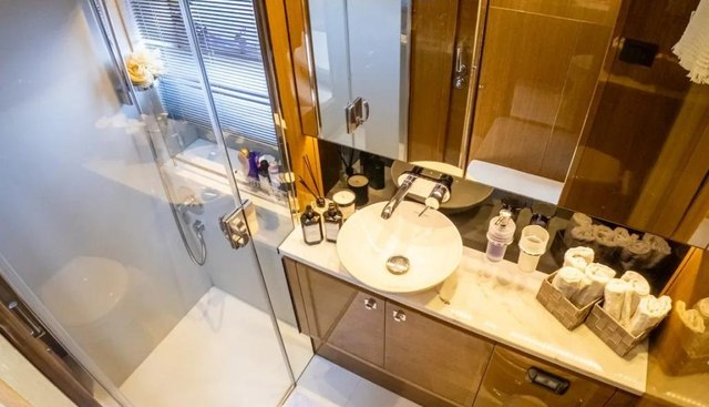 Astro yacht for sale 28