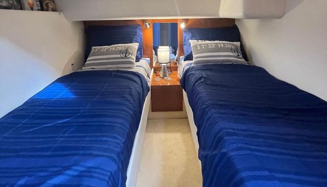 AS394 yacht for sale 23