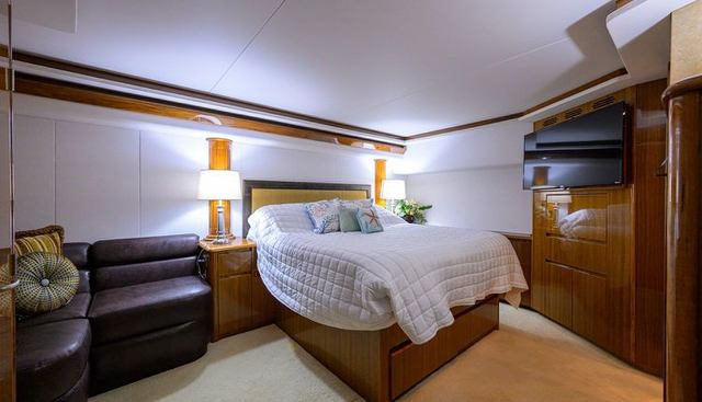 ON ICE yacht for sale 38