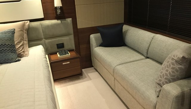 Princess 68 yacht for sale 54