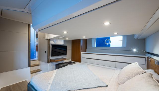 SUNTASTIC yacht for sale 37