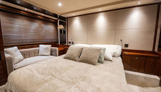 BRAVO yacht for sale 28