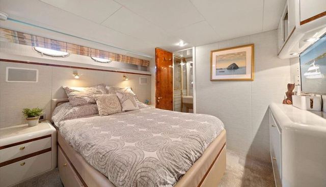 Octopi yacht for sale 113