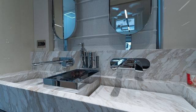 ARKTUR yacht for sale 19