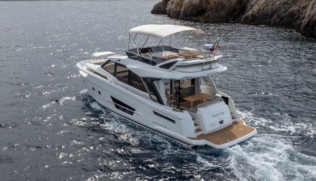 GL45FLY-76 yacht for sale 9