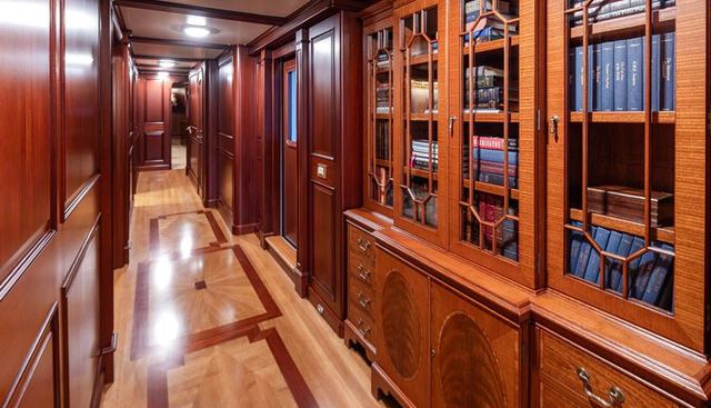 Marlinda yacht for sale 54