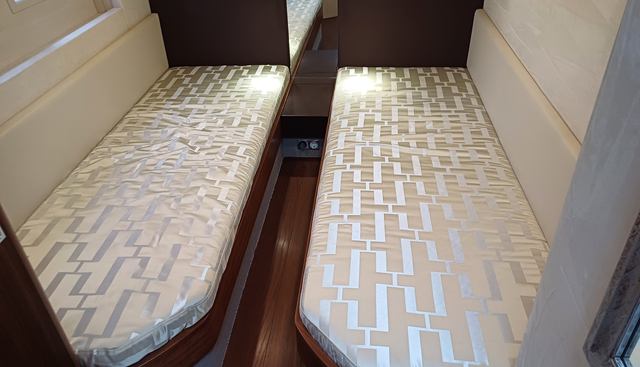 noname yacht for sale 19