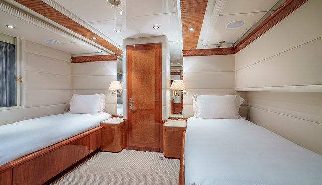 STARFIRE yacht for sale 50