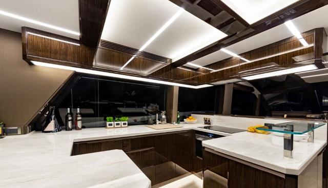 GALEON 640 FLY yacht for sale 10