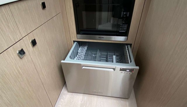 noname yacht for sale 54