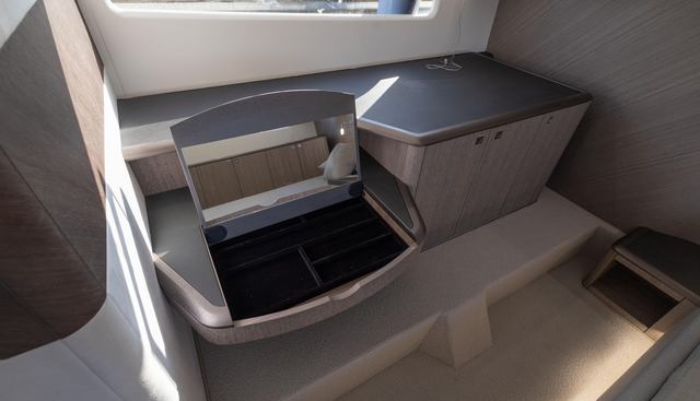 GN440FLY-016 yacht for sale 140