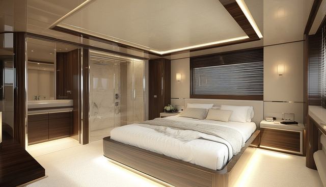 TD77-FLY yacht for sale 5