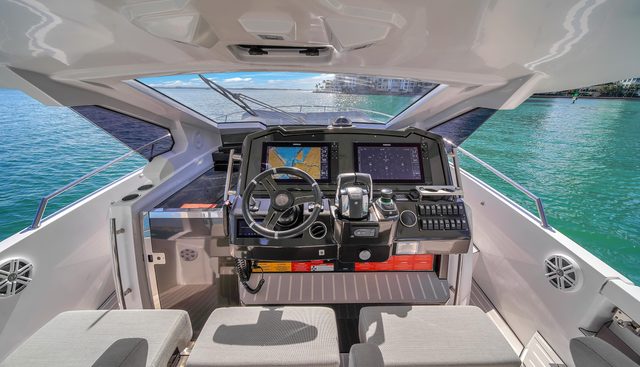noname yacht for sale 13