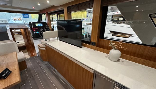 Greenline 42 yacht for sale 14