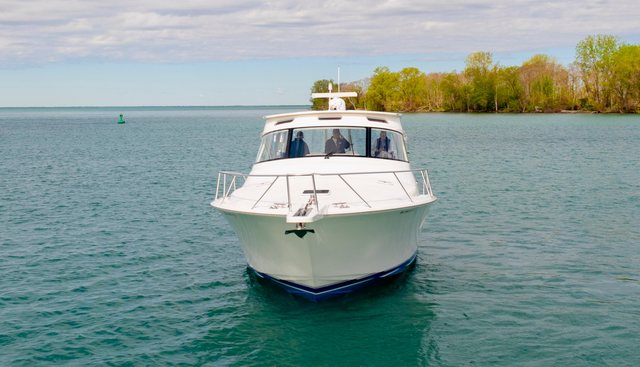 Fuzzy III yacht for sale 12