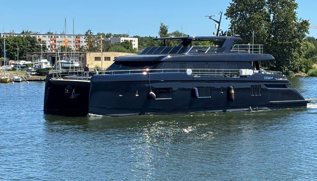 PETITE BELLE yacht for sale 2