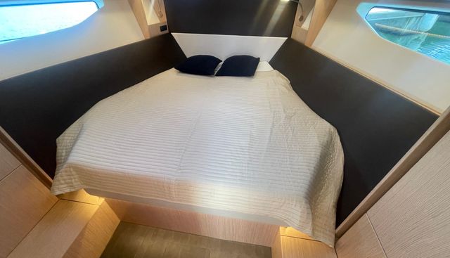 Katch Us yacht for sale 33