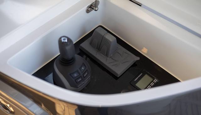 V55132 yacht for sale 47