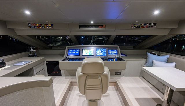 PHOENIX yacht for sale 84